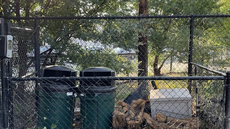 Palmer Doggie Depot - Philadelphia, PA