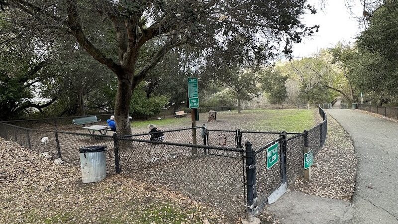Pinole Valley Dog Park - Pinole, CA