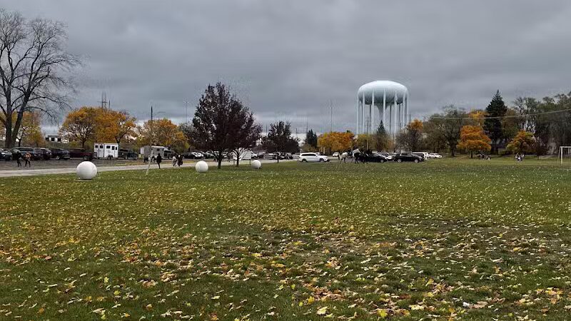 Aaron Perry Park - Pontiac, MI