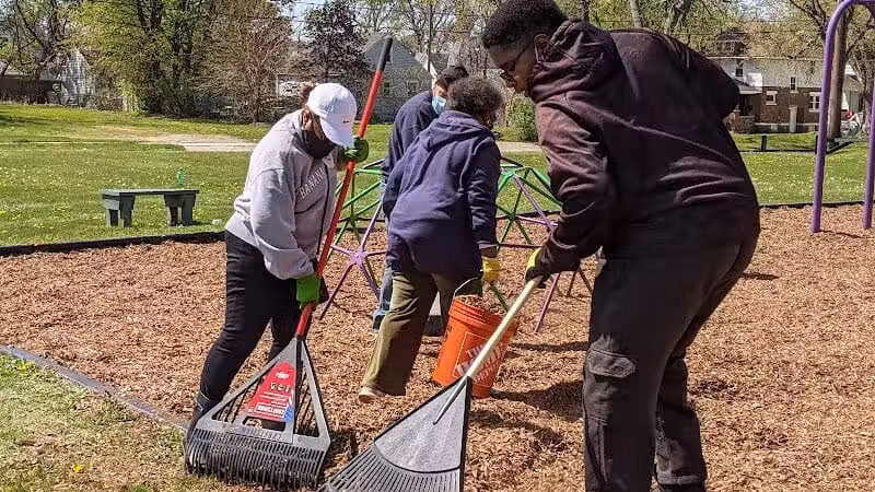 Baldwin Park - Pontiac, MI