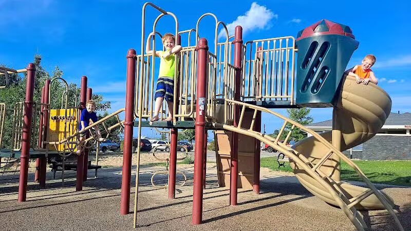 Veterans Waterfront Park - Port Austin,
