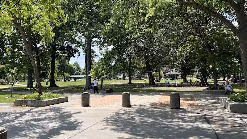 Pine Grove Park - Port Huron,