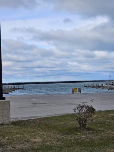 Lake Huron Roadside Park - Port Sanilac,