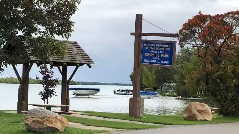 Grand Lake Roadside Park - Posen, MI