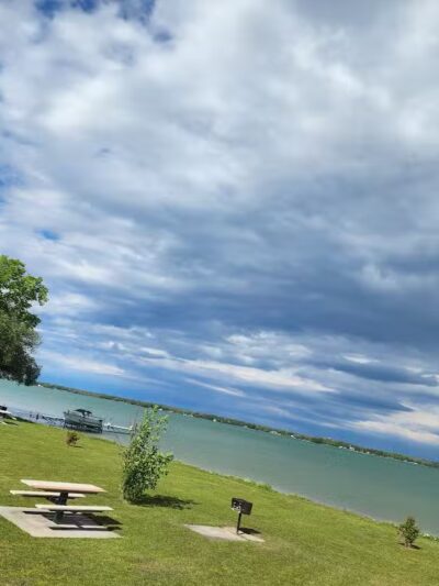 Grand Lake Roadside Park - Posen, MI