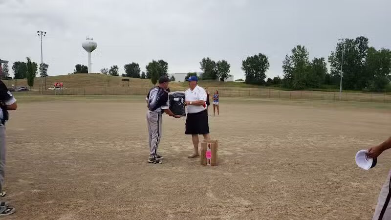 Alliance Lake Softball Park - Potterville,