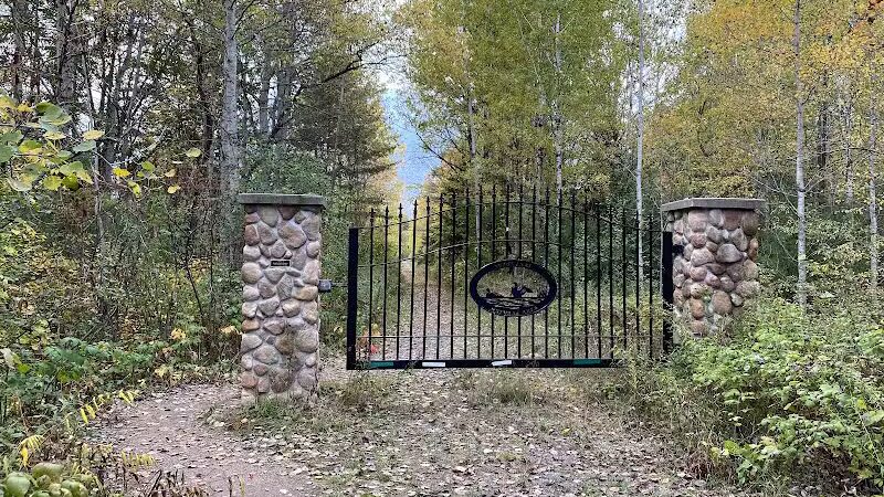 Fumee Lake Trail Head - Quinnesec,