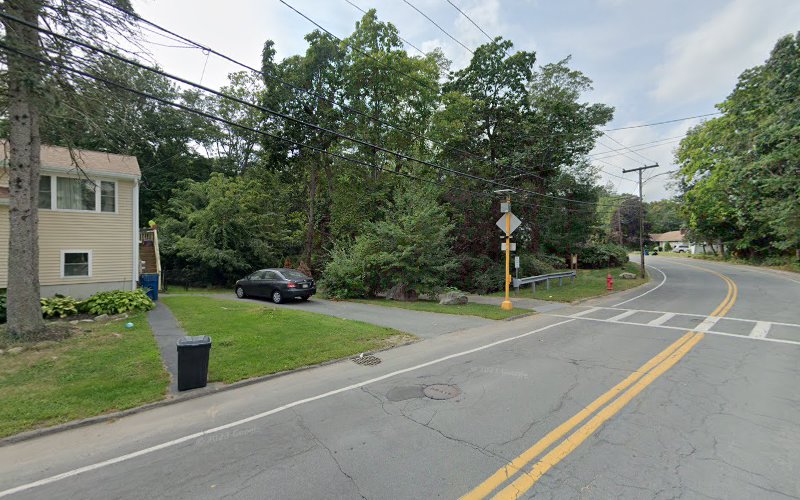 Randolph Dog Park Trail - Randolph, MA