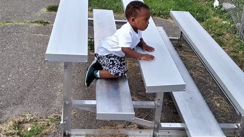 Claude Allison Park - Redford Township,