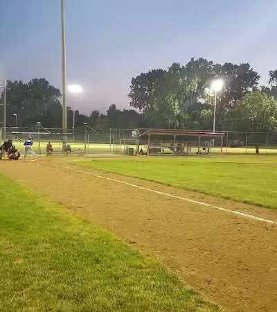 Handy Park - Redford Township,