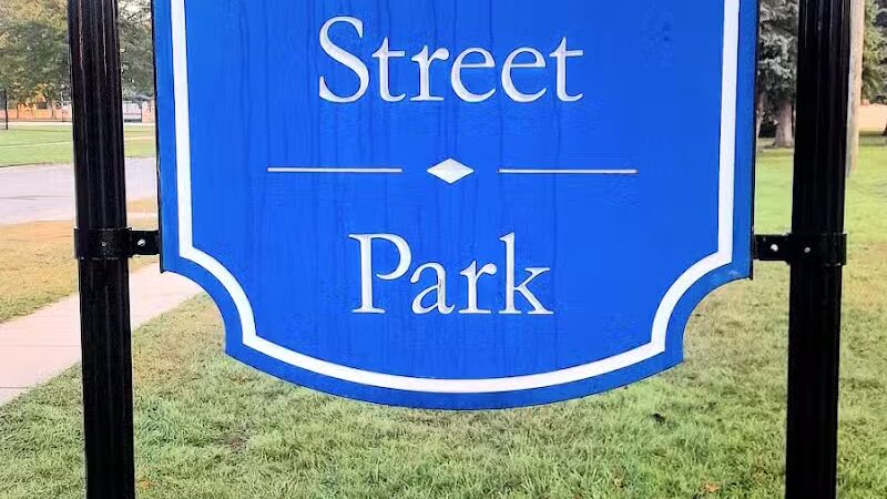Beebe Street Park - Richmond,