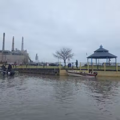 Belanger Park Public Boat Launch - River Rouge,