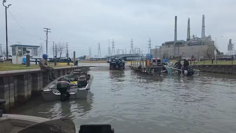 Belanger Park Public Boat Launch - River Rouge,
