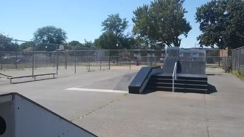 Memorial Park - River Rouge,