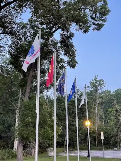 Veterans Memorial Pointe - Rochester Hills,