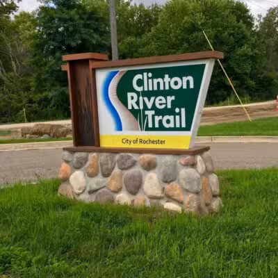 Letica Drive Trailhead - Rochester,