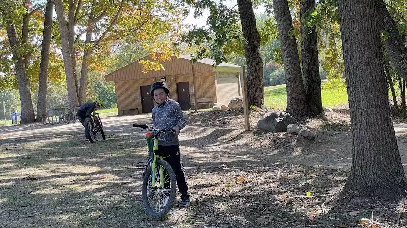 Mountain Bike Staging Area - Stony Creek - Rochester,