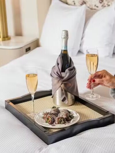 Royal Park Hotel - Rochester,