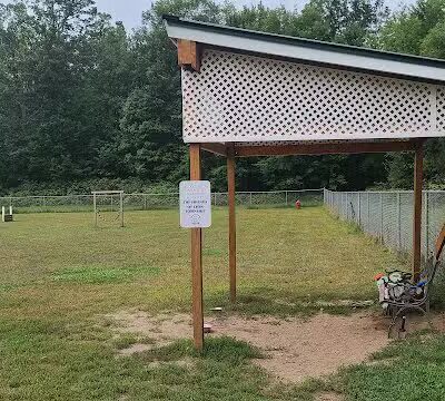 Lyon Township Dog Park - Roscommon, MI