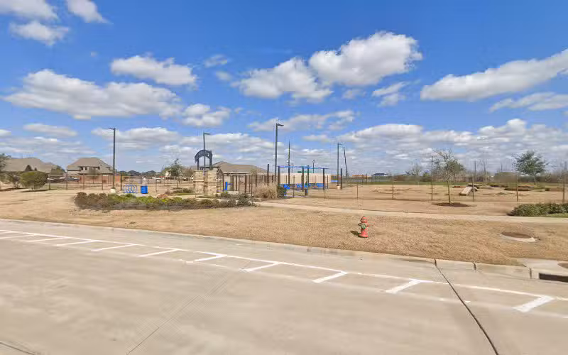Sierra Vista Dog Park - Rosharon, TX