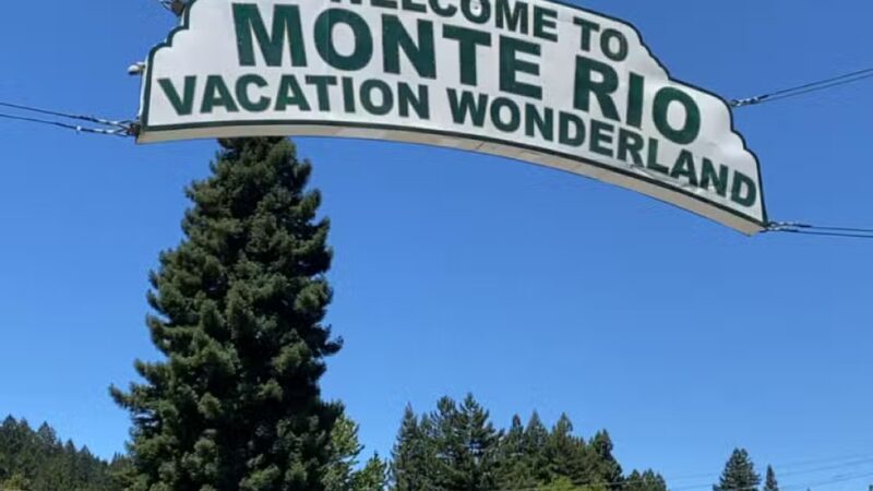 Monte Rio Public Beach - RUSSIAN RIVER, CA