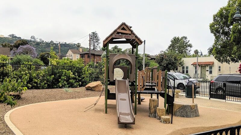 Bath Street Pocket Park - Santa Barbara, CA