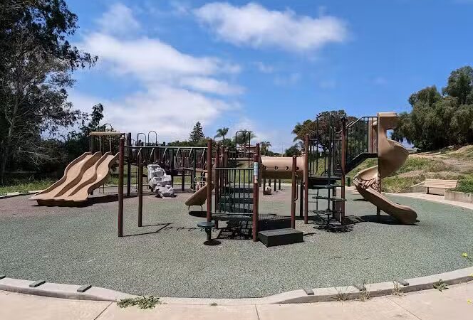 Calle Barquero Open Space - Santa Barbara, CA