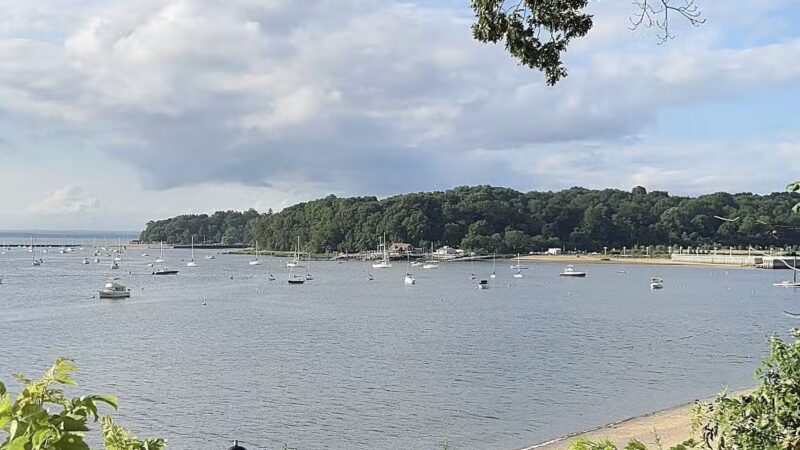 Sea Cliff Beach - Sea Cliff, NY