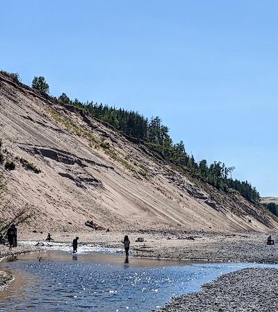 Sable Falls Trail Parking - Seney,