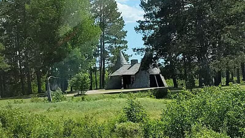 Show Pool Rest Area - Seney,