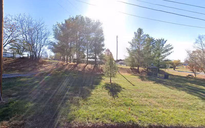 Shenandoah Dog Park - Shenandoah, VA