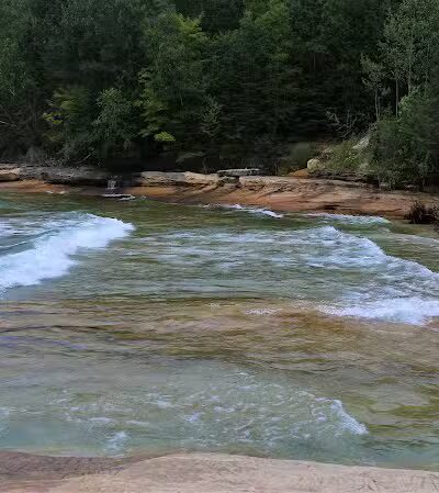 Miners Beach - Shingleton,