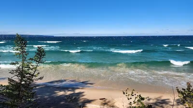 Miners Beach - Shingleton,