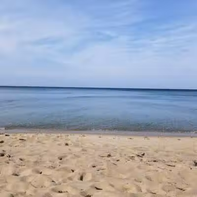 Miners Beach - Shingleton,