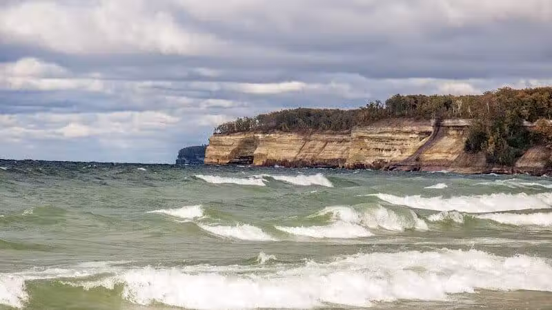 Miners Beach - Shingleton,