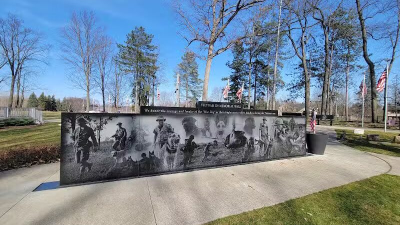 Michigan War Dog Memorial - South Lyon,