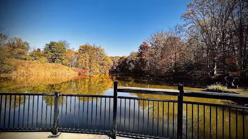 Carpenter Lake Nature Preserve - Southfield,