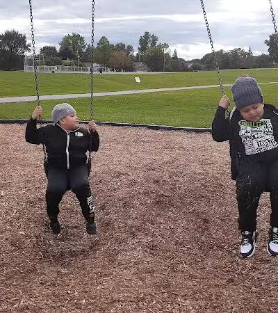 Catalpa Oaks County Park - Southfield,