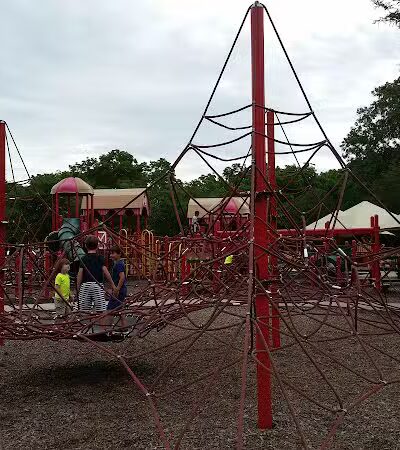 Inglenook Park - Southfield,