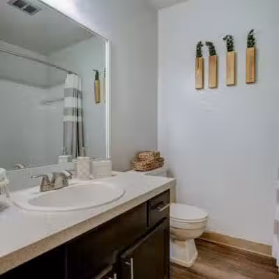 Maple Place Apartments - Southfield,