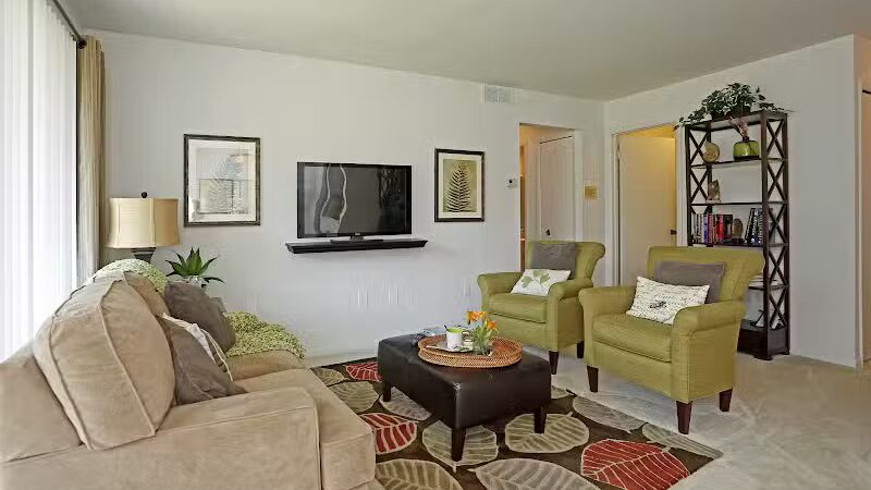 Maple Place Apartments - Southfield,