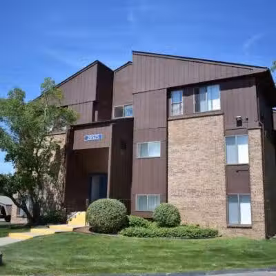 Maple Place Apartments - Southfield,