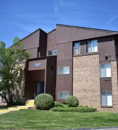 Maple Place Apartments - Southfield,