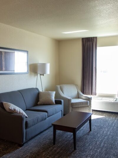 Cobblestone Inn & Suites - Springfield - Springfield, CO