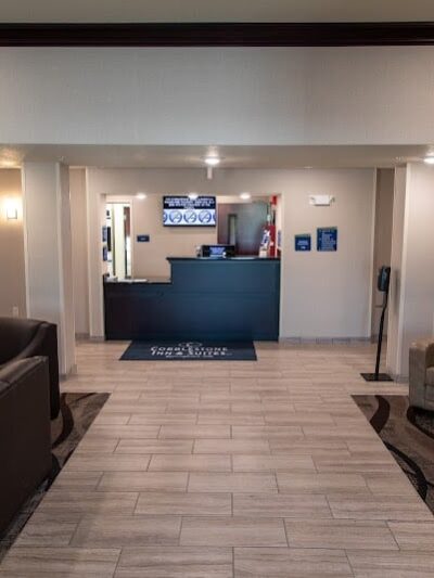Cobblestone Inn & Suites - Springfield - Springfield, CO