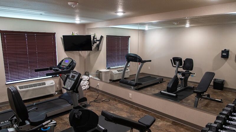 Cobblestone Inn & Suites - Springfield - Springfield, CO