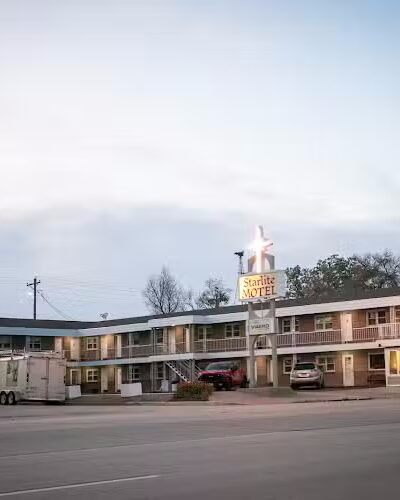 Starlite Motel - Springfield, CO
