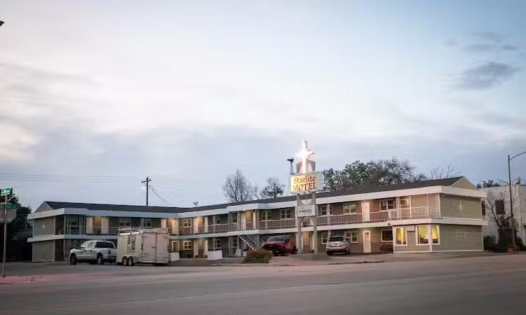 Starlite Motel - Springfield, CO