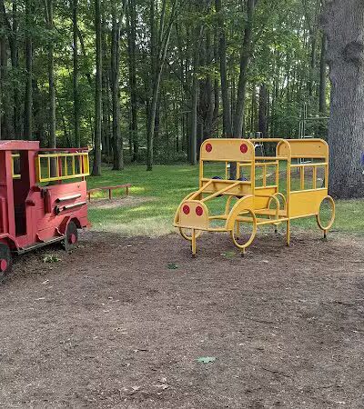 Lakefield Park - St Charles,