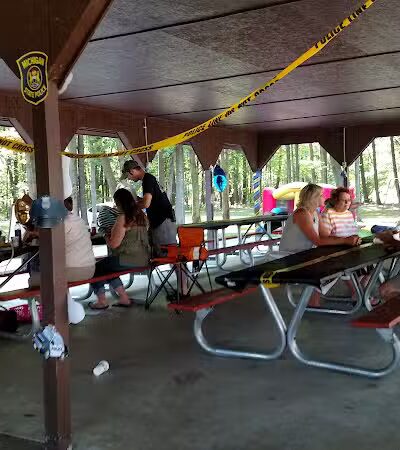 Lakefield Park - St Charles,